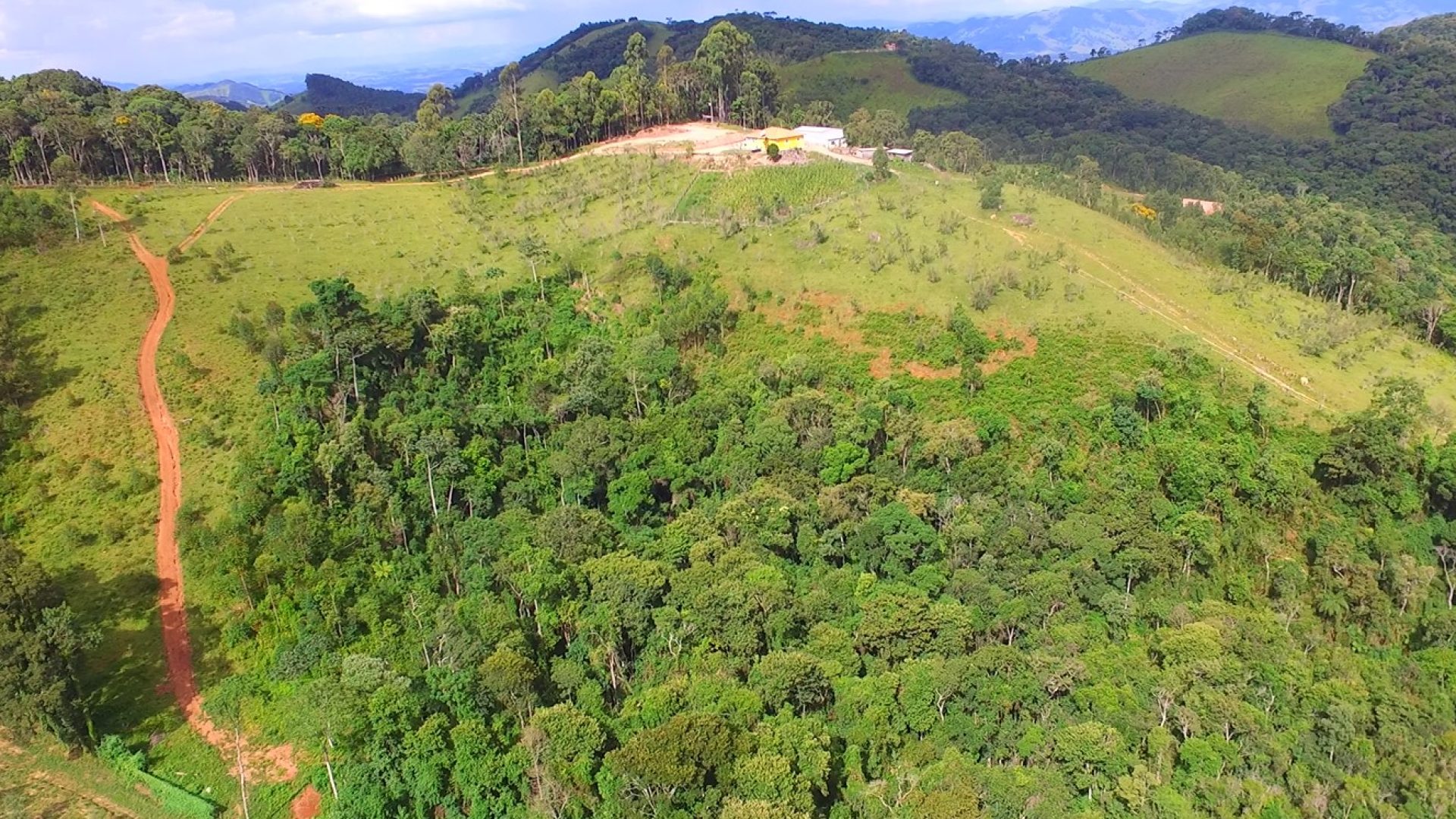 Ótimo Sítio de 190.000m² com Maravilhosa Vista Panorâmica para Serra da Mantiqueira em Cambuí - MG, silva corretor (1)