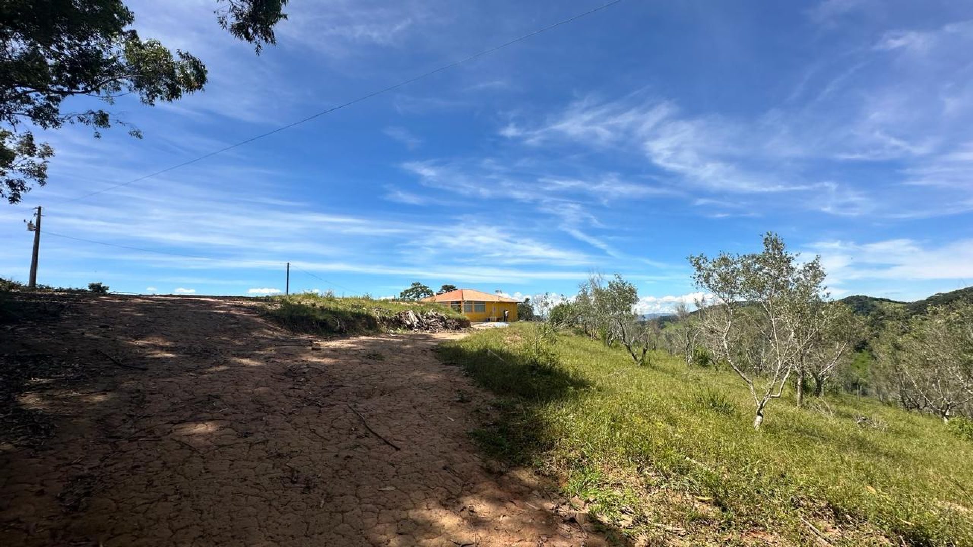 Ótimo Sítio de 190.000m² com Maravilhosa Vista Panorâmica para Serra da Mantiqueira em Cambuí - MG, silva corretor (31)