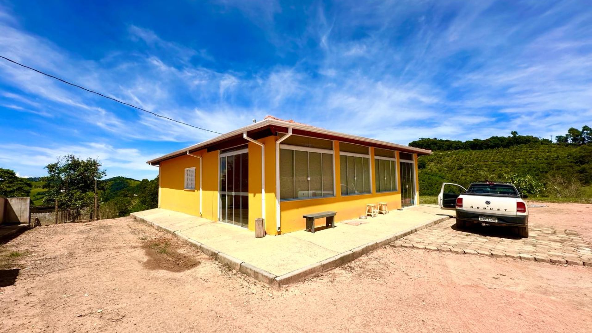 Ótimo Sítio de 190.000m² com Maravilhosa Vista Panorâmica para Serra da Mantiqueira em Cambuí - MG, silva corretor (37)