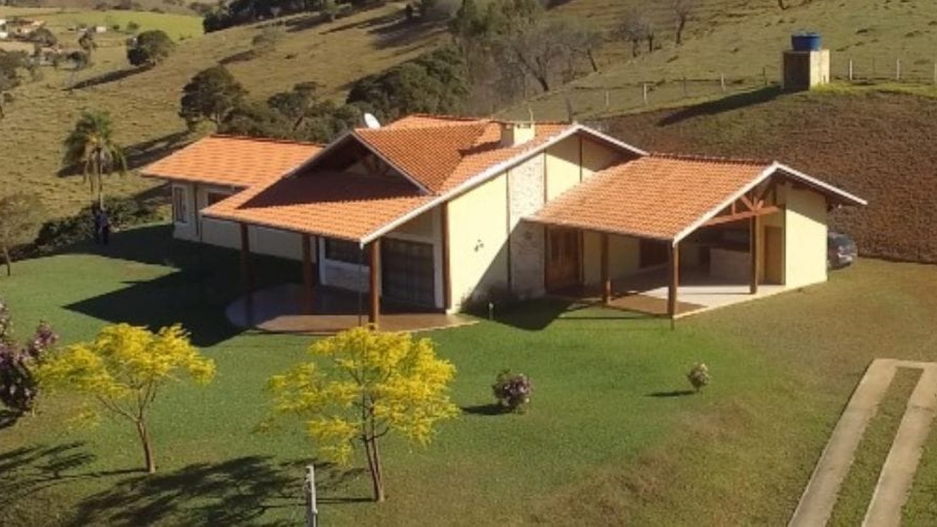 SITIO A VENDA DE 58.000 M2 A VENDA EM CAMBUI NO SUL DE MINAS (44)