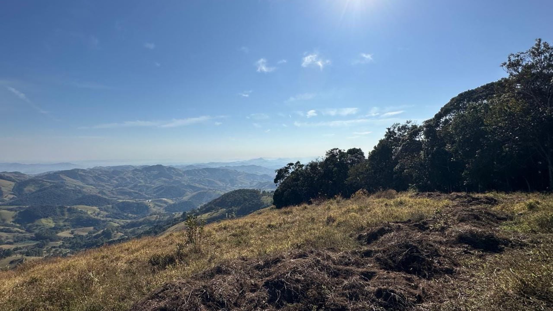 TERRENO RURAL A VENDA NA SERRA DA MANTIQUEIRA COM VISTA PANORAMICA (3)