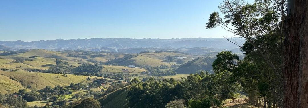 Terreno Rural de 36.000m² à Venda - A 1.500m do Asfalto - Cambuí-MG (1)
