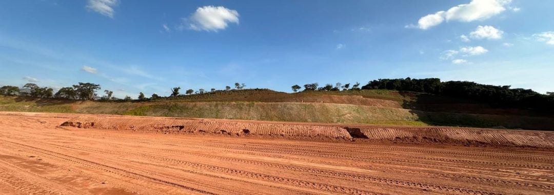 área industrial, Cambuí, Sul de Minas, 186.000m², platô, Rodovia Fernão Dias, fácil acesso, logística, galpão, centro de distribuição, localização estratégica, investimento, terreno industria (12)