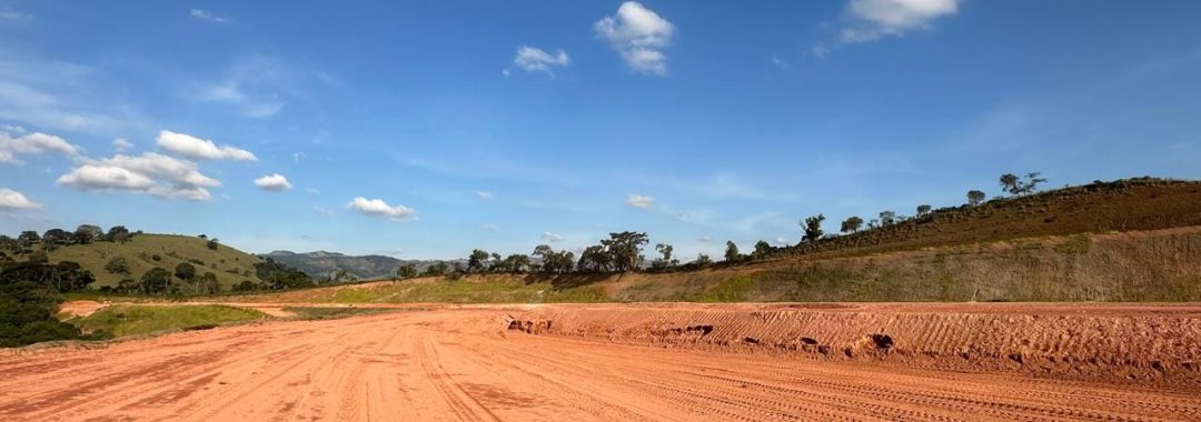 área industrial, Cambuí, Sul de Minas, 186.000m², platô, Rodovia Fernão Dias, fácil acesso, logística, galpão, centro de distribuição, localização estratégica, investimento, terreno industria (13)
