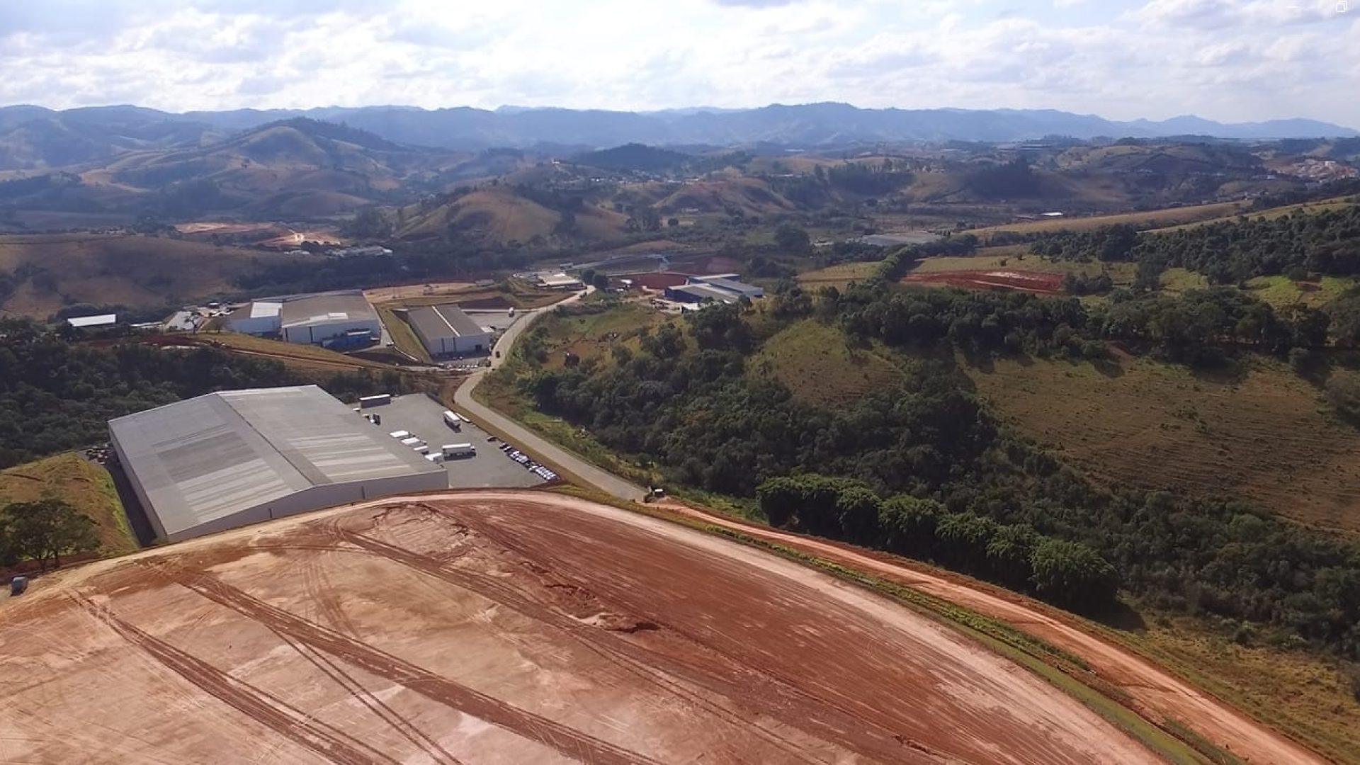área industrial, Cambuí, Sul de Minas, 186.000m², platô, Rodovia Fernão Dias, fácil acesso, logística, galpão, centro de distribuição, localização estratégica, investimento, terreno industrial (6)