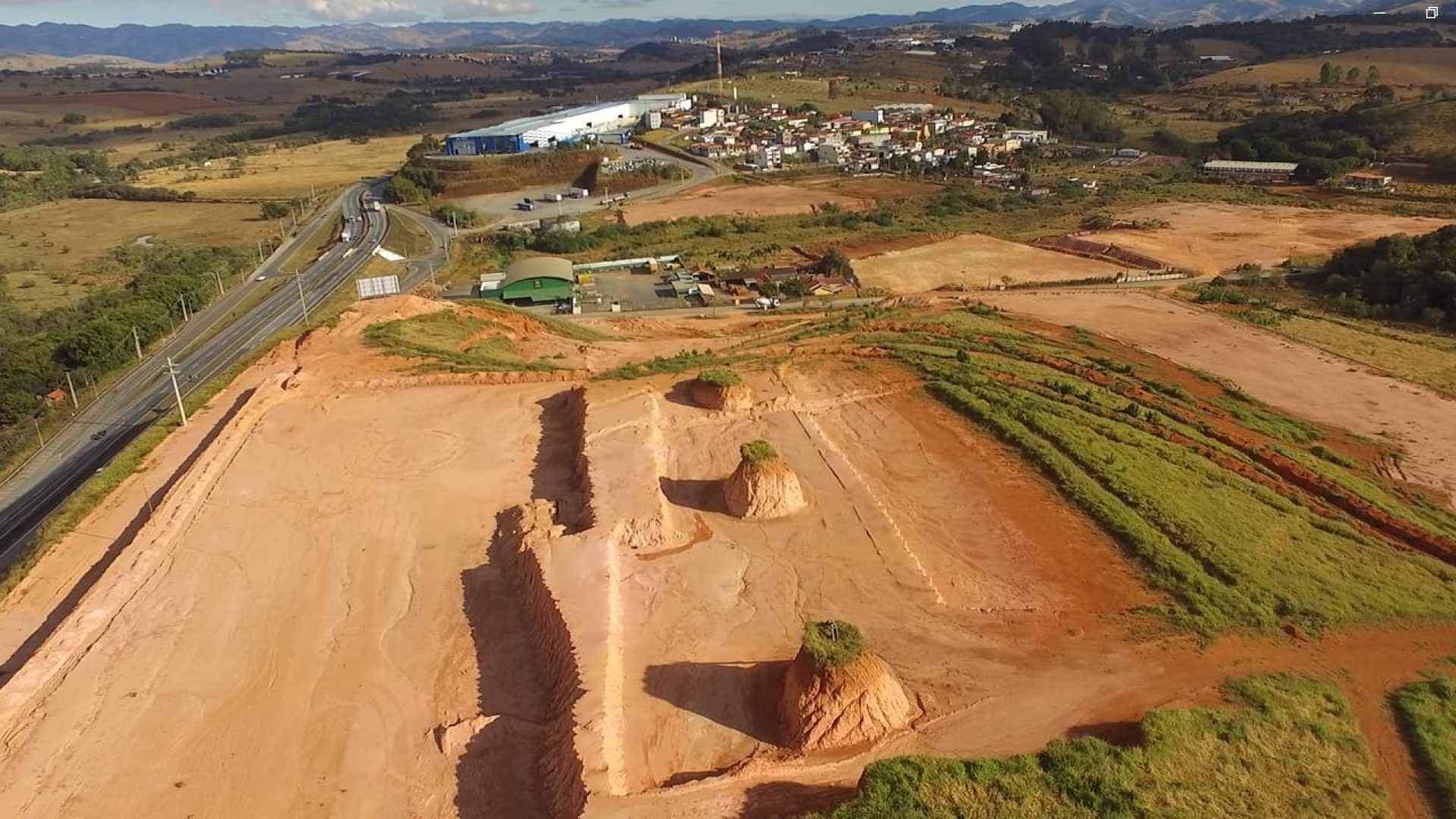 area industrial a venda em cambui mg, area para galpao a venda em cambui mg, sul de minas (11)