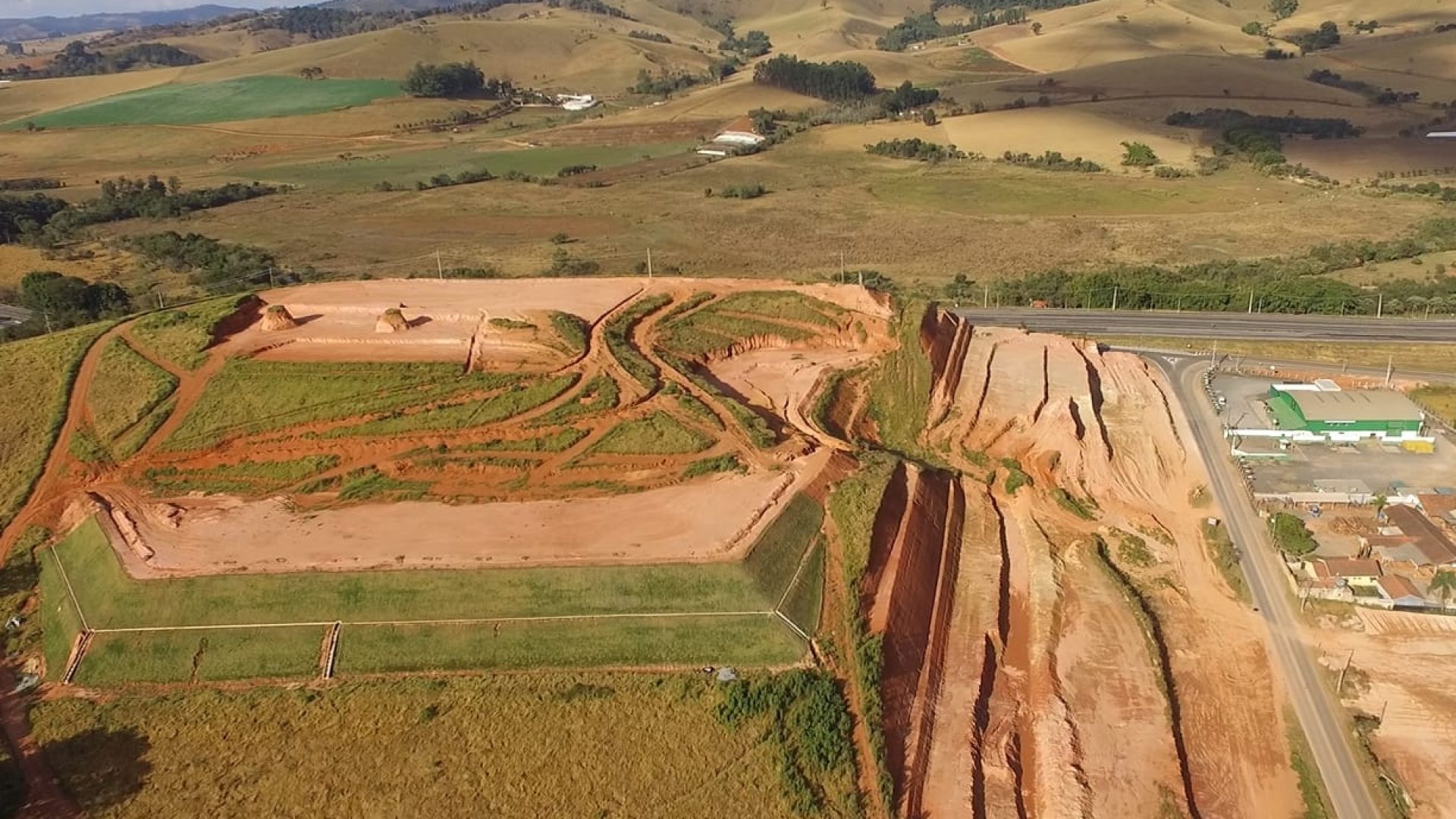 area industrial a venda em cambui mg, area para galpao a venda em cambui mg, sul de minas (2)