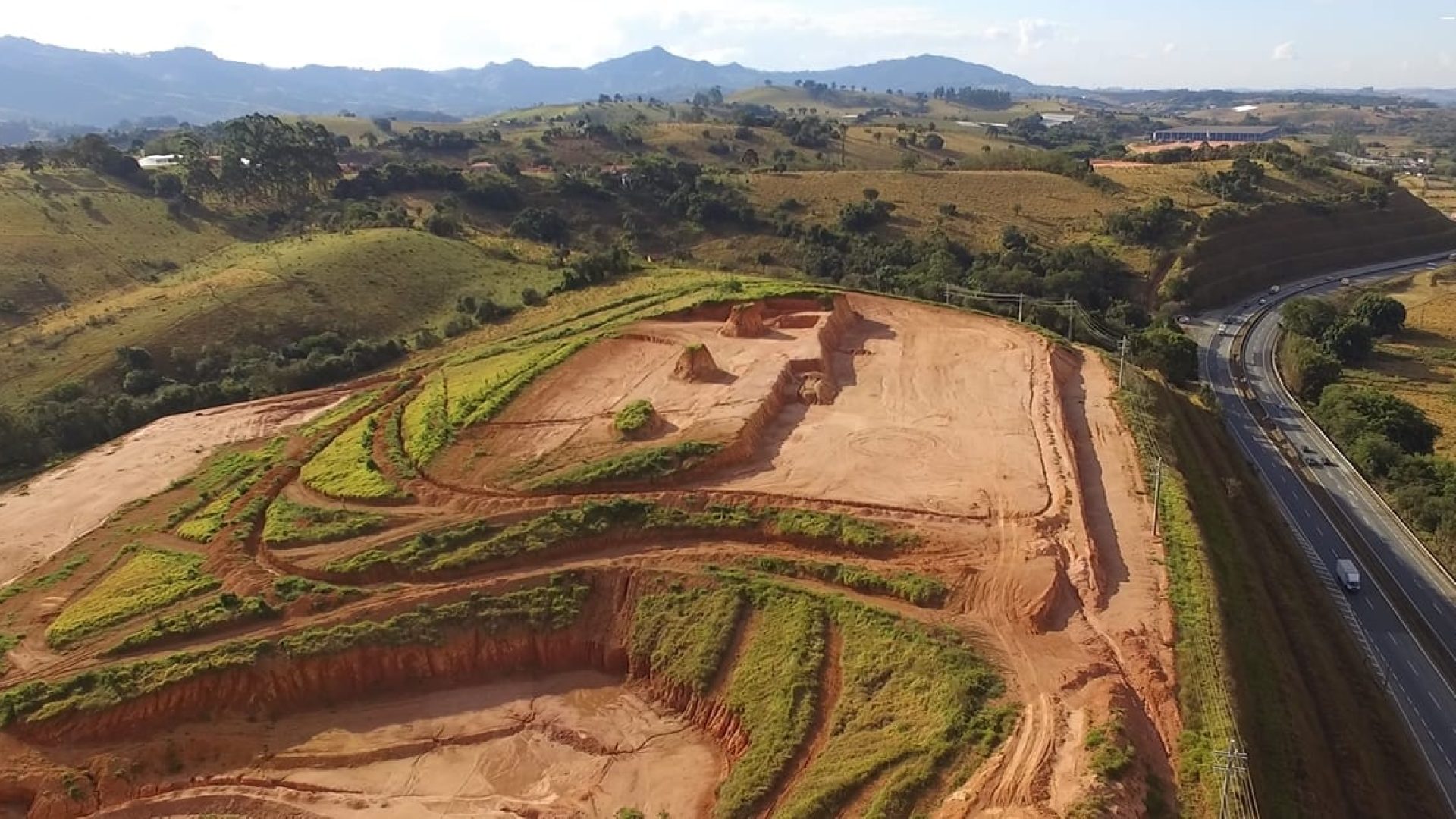 area industrial a venda em cambui mg, area para galpao a venda em cambui mg, sul de minas (6)