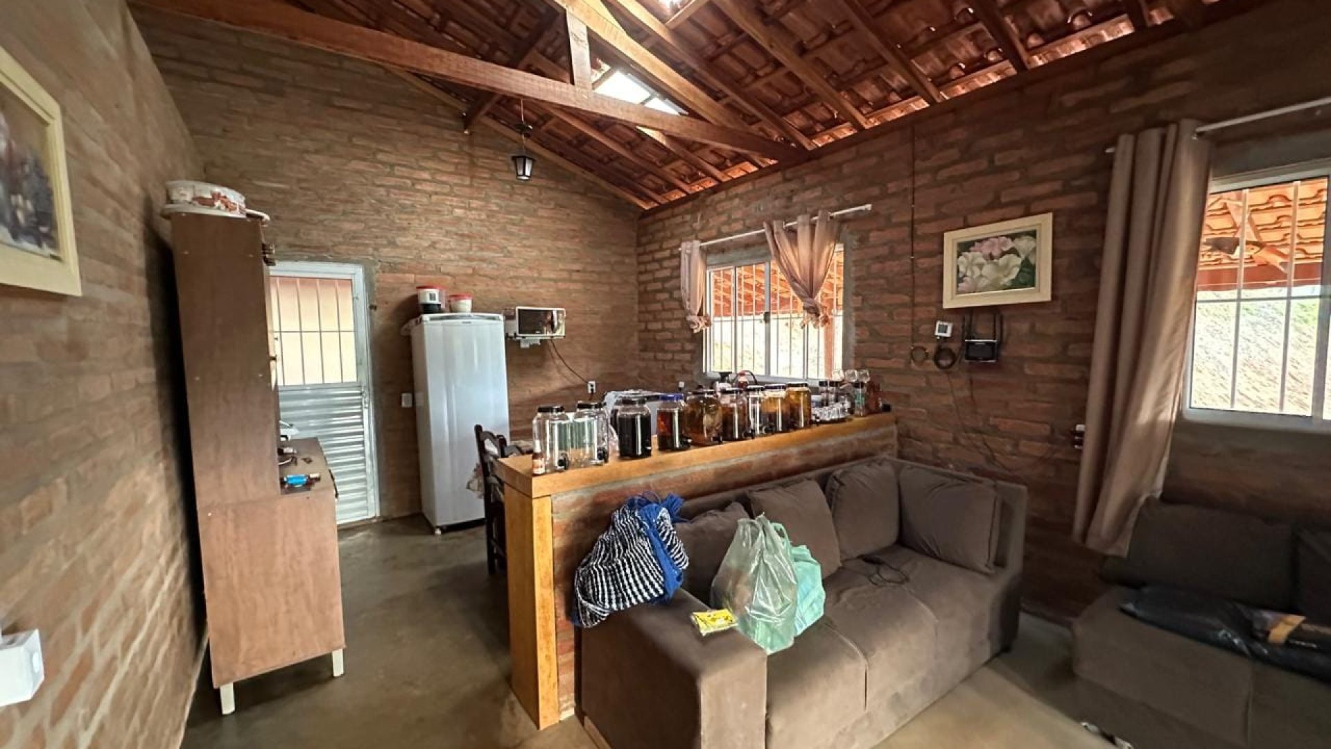 chacara, corregodobomjesus, suldeminas, casaestilochale, poçosemiartesiano, internetfibraoptica, chacaracomcasa, proximodoasfalto, imoveisrurais, silvacorretordeimoveis (10)