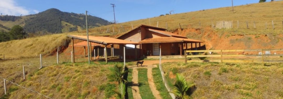 chacara, corregodobomjesus, suldeminas, casaestilochale, poçosemiartesiano, internetfibraoptica, chacaracomcasa, proximodoasfalto, imoveisrurais, silvacorretordeimoveis (13)