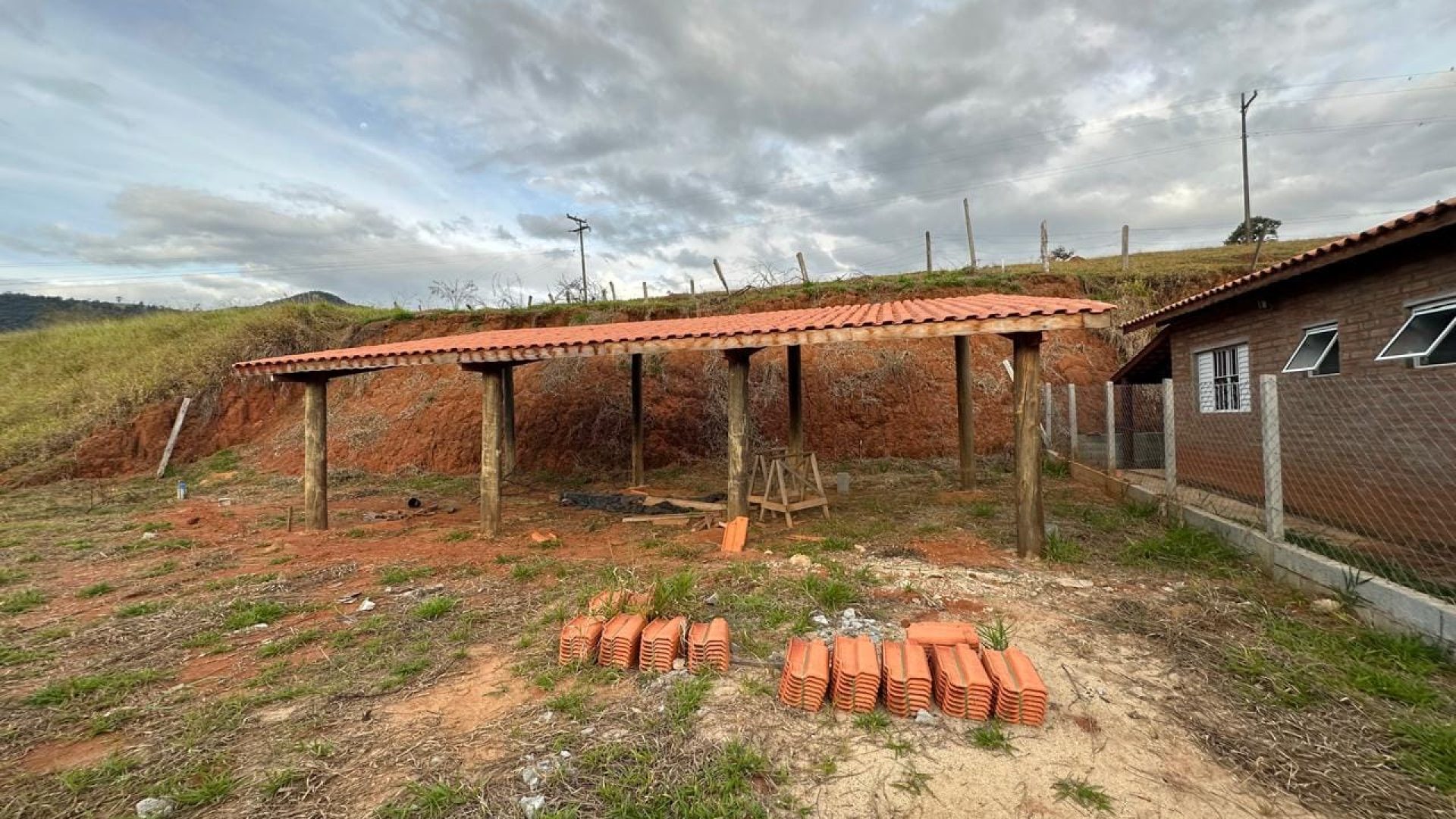 chacara, corregodobomjesus, suldeminas, casaestilochale, poçosemiartesiano, internetfibraoptica, chacaracomcasa, proximodoasfalto, imoveisrurais, silvacorretordeimoveis (2)