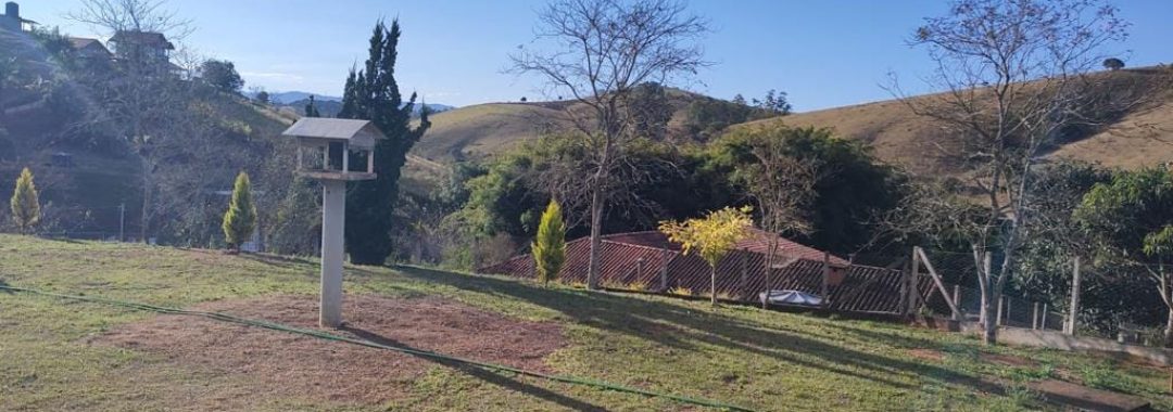 chacara-de-3-600m-com-casa-e-vista-panoramica-cambui-mg (1)