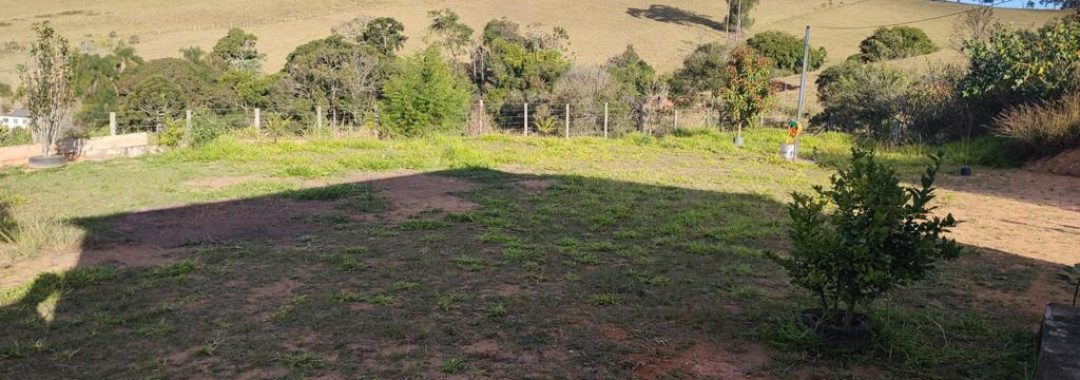 chacara-de-3-600m-com-casa-e-vista-panoramica-cambui-mg (22)
