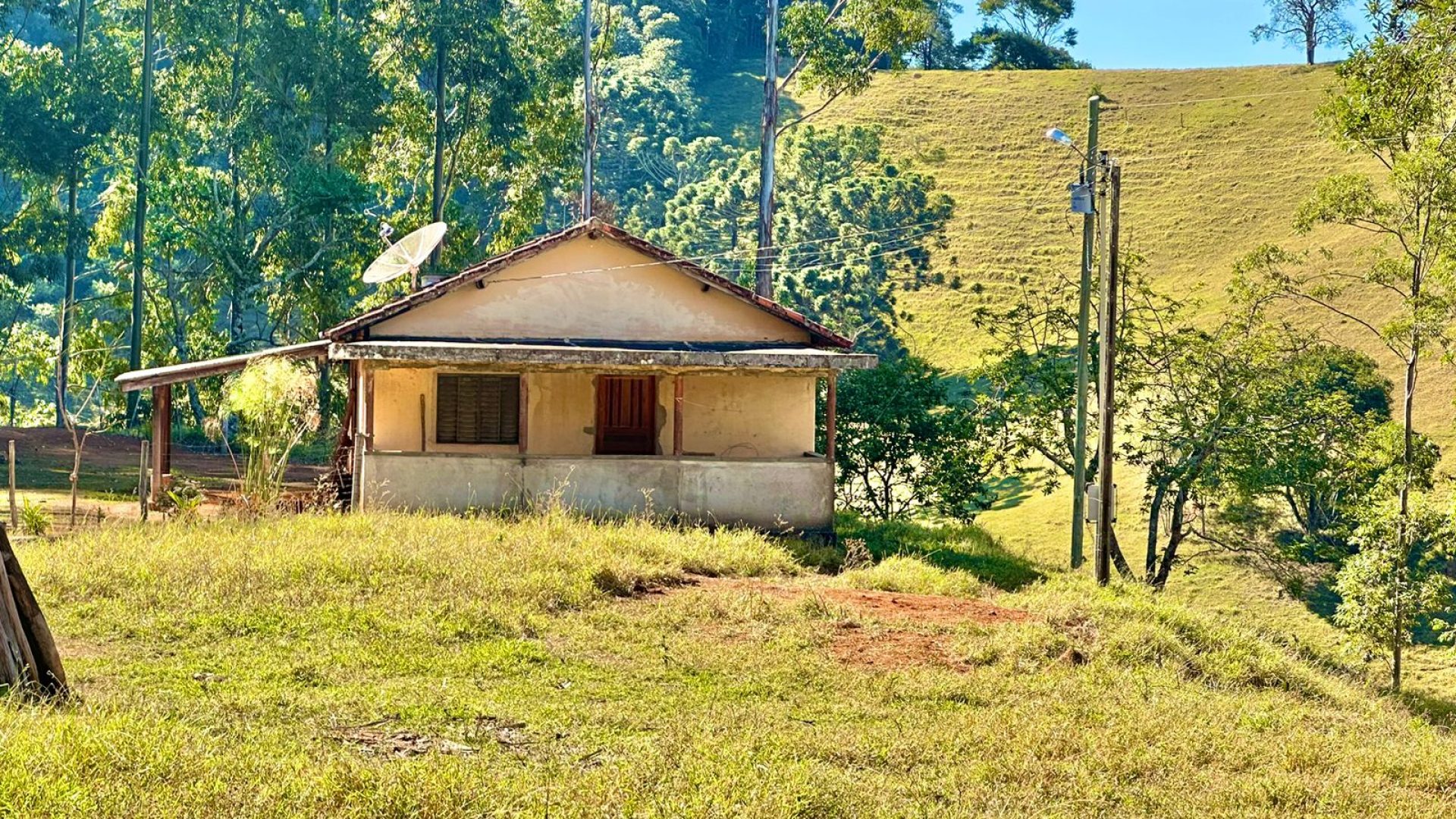 chacara-no-alto-das-montanhas-a-venda (1)