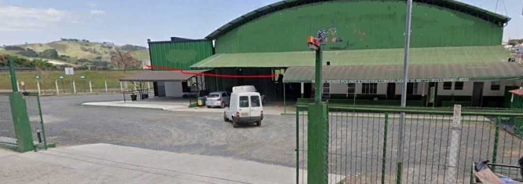 galpao-industrial-e-comercial-a-venda-na-regiao-de-cambui-sul-de-minas (2)