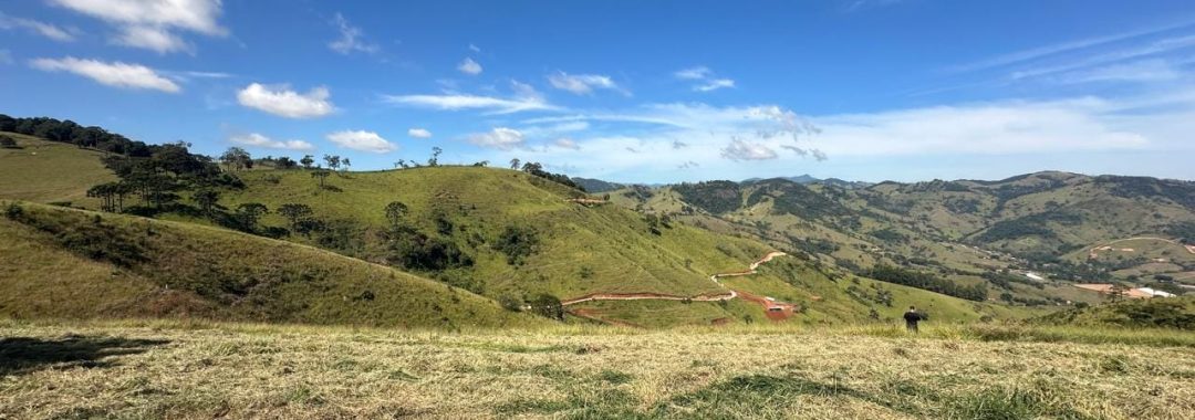 terreno-a-venda-em-cambui-mg-20-200-m²com-vista-para-montanhas (2)