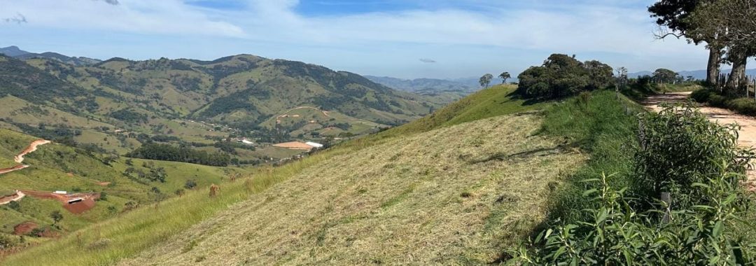 terreno-a-venda-em-cambui-mg-20-200-m²com-vista-para-montanhas (3)