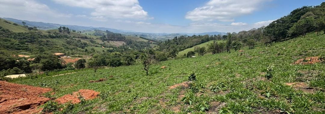 terreno-de-35-000m²-com-terraplanagem-agua-e-vista-panoramica-a-3-km-da-fernao-dias (6)