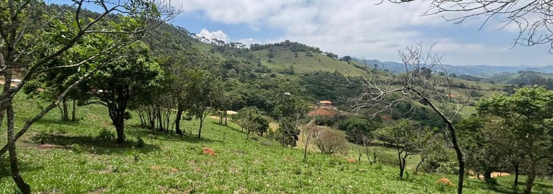terreno-de-35-000m²-com-terraplanagem-agua-e-vista-panoramica-a-3-km-da-fernao-dias (8)
