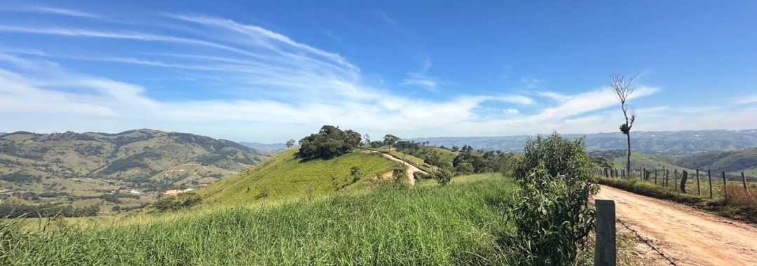 terreno-exclusivo-a-venda-no-caminho-da-fe-20-200-m²-com-vista-para-a-serra-da-mantiqueira (5)