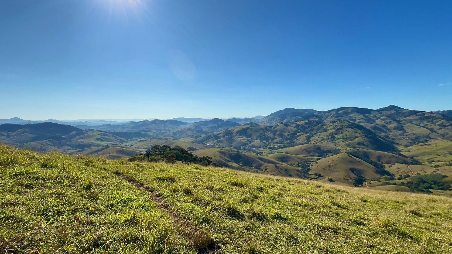 terreno-rural-de-130-000m²-com-uma-das-vistas-mais-belas-do-sul-de-mg (20)