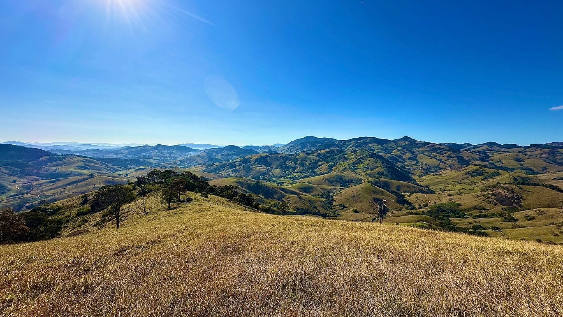 terreno-rural-de-130-000m²-com-uma-das-vistas-mais-belas-do-sul-de-mg (23)