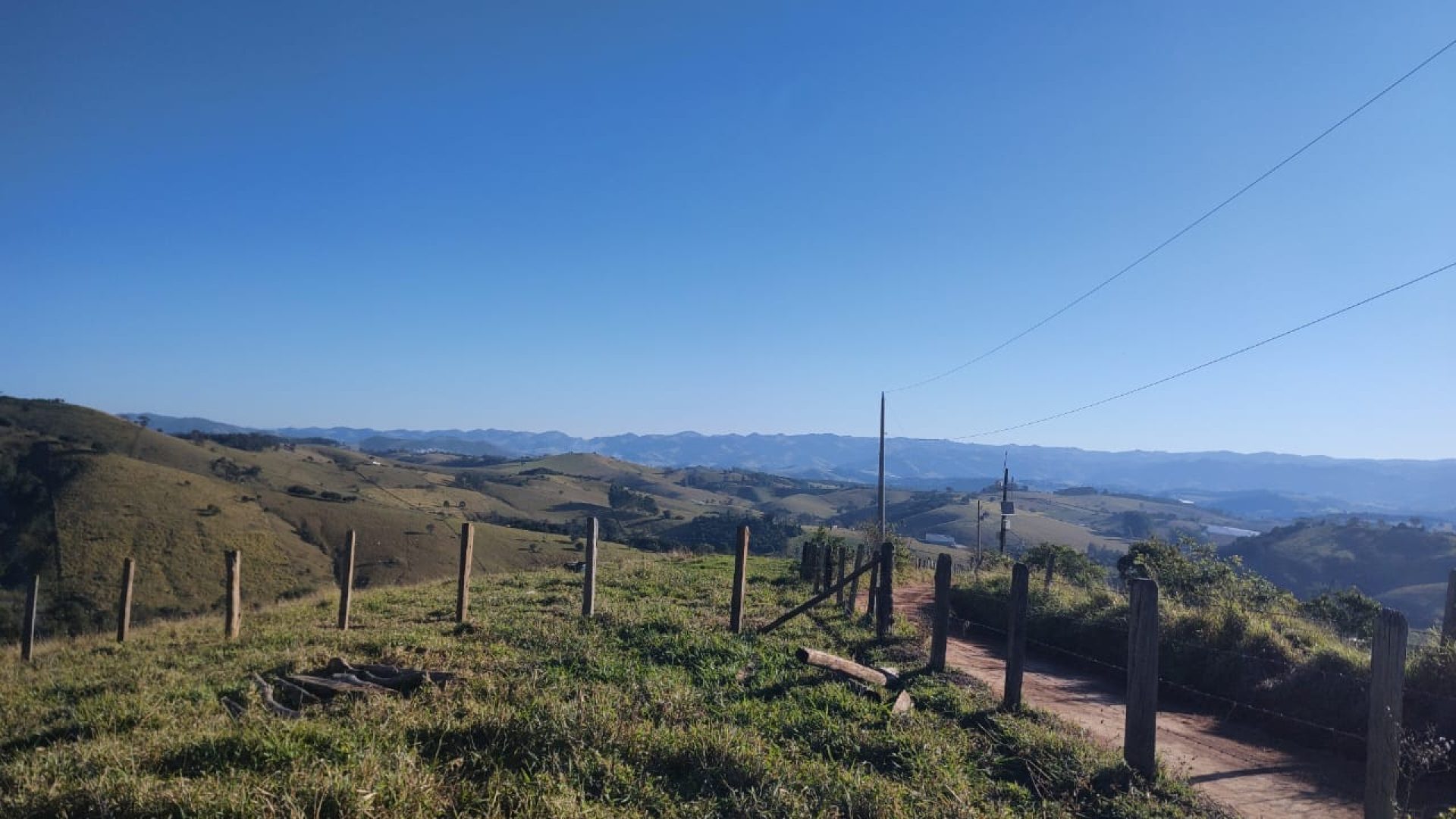 terreno-rural-de-20-000-m2-no-corrego-do-bom-jesus-mg (4)