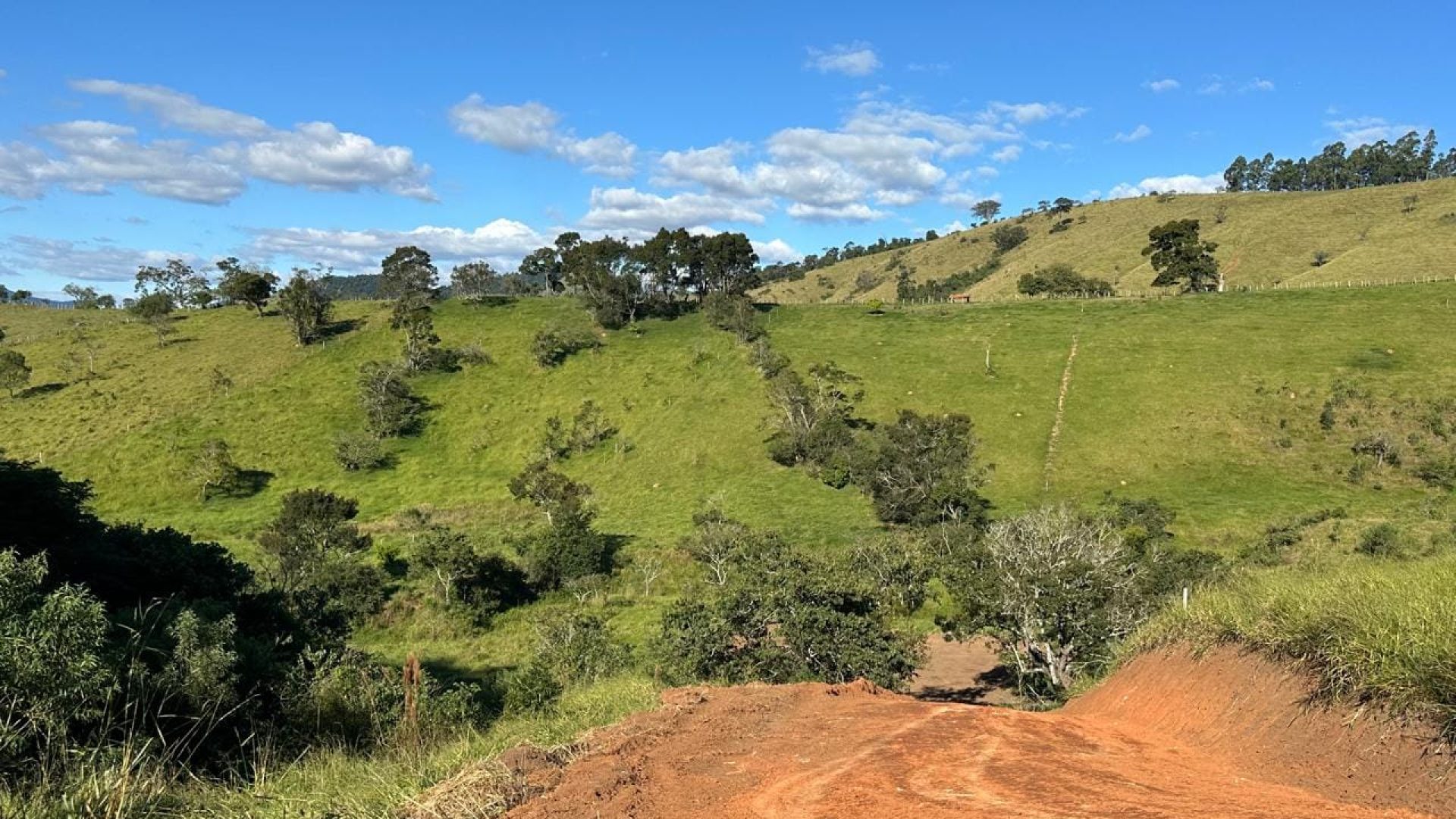 terreno rural de 20.000m² com privacidade e ótima localização em cambui no sul de minas (26)