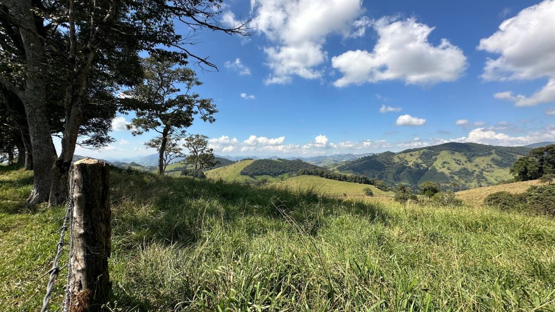 terreno-rural-de-72-000-m²-a-venda-na-regiao-da-cidade-de-corrego-do-bom-jesus-mg (11)