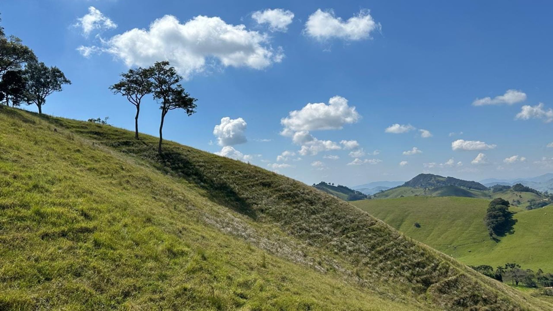 terreno-rural-de-72-000-m²-a-venda-na-regiao-da-cidade-de-corrego-do-bom-jesus-mg (14)