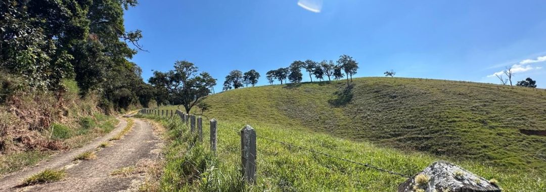 terreno-rural-de-72-000-m²-a-venda-na-regiao-da-cidade-de-corrego-do-bom-jesus-mg (17)