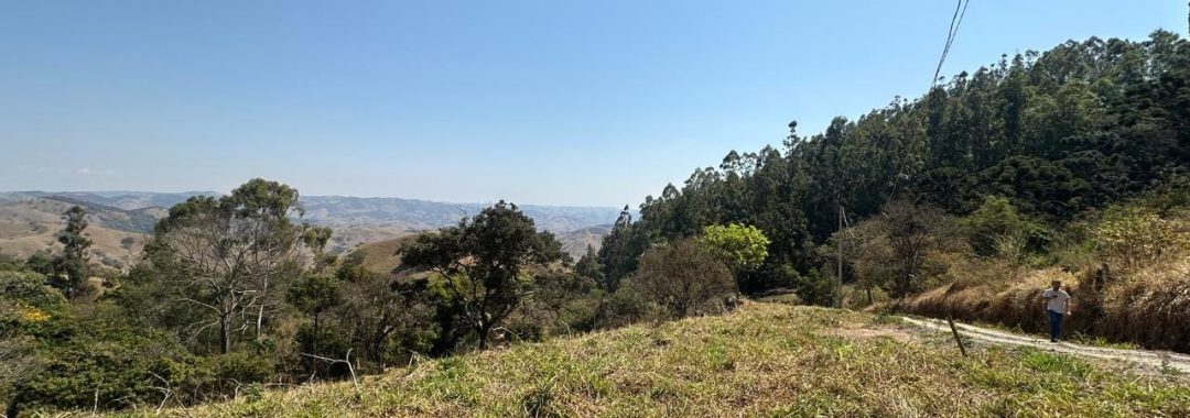 terreno-rural-para-cabana-na-montanha-a-venda-em-corrego-do-bom-jesus-mg (1)