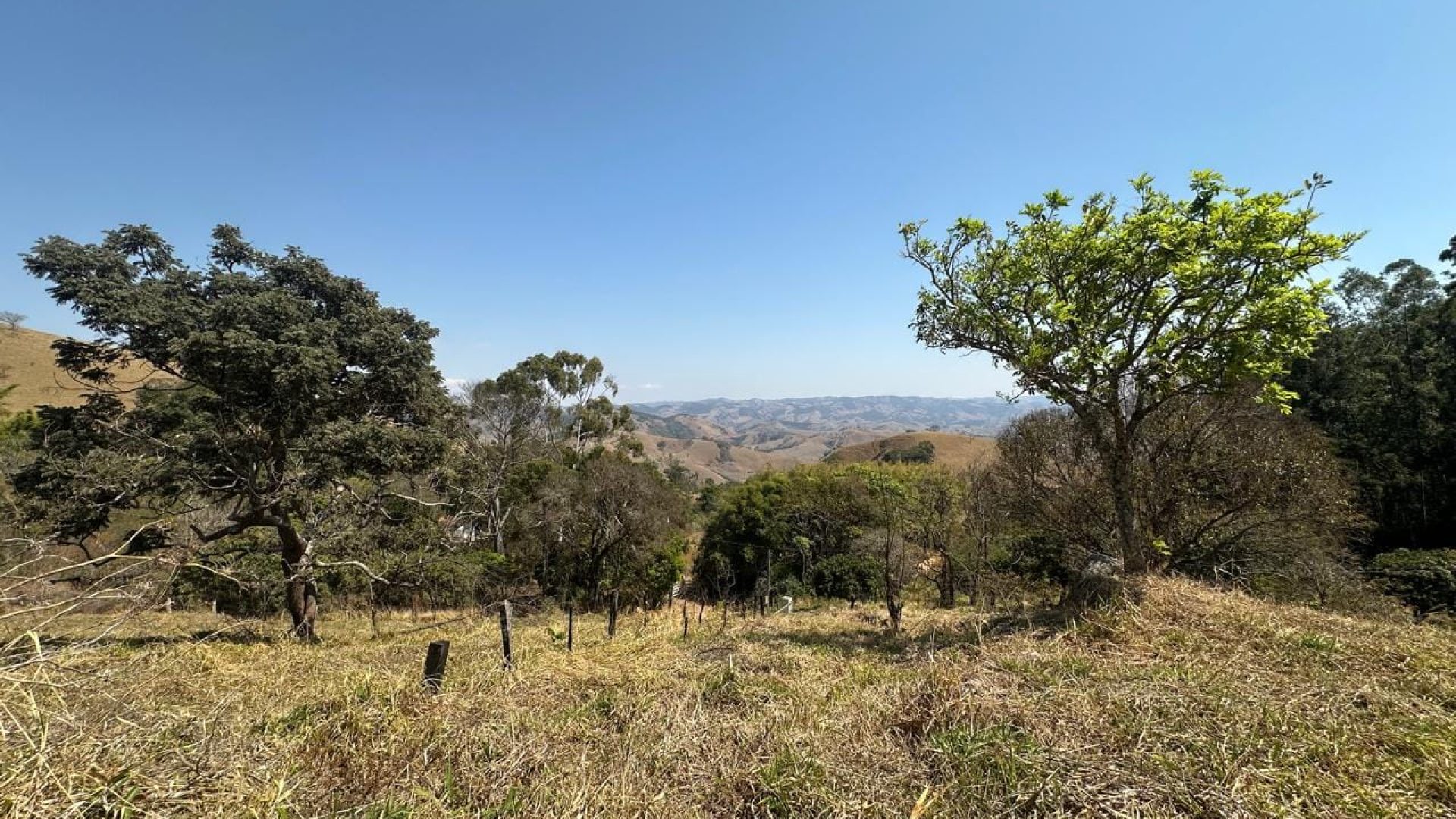 terreno-rural-para-cabana-na-montanha-a-venda-em-corrego-do-bom-jesus-mg (12)