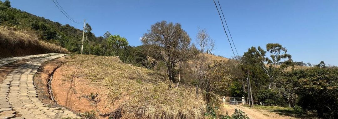 terreno-rural-para-cabana-na-montanha-a-venda-em-corrego-do-bom-jesus-mg (15)