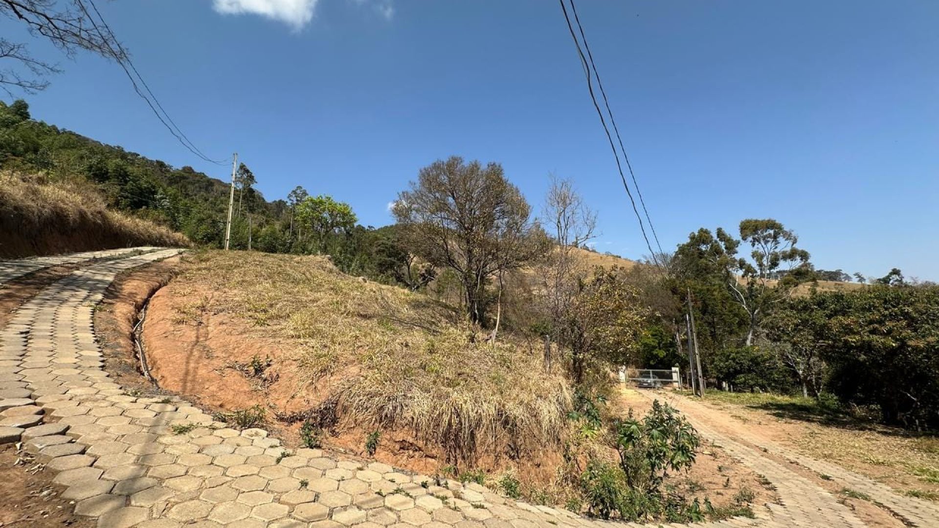 terreno-rural-para-cabana-na-montanha-a-venda-em-corrego-do-bom-jesus-mg (15)