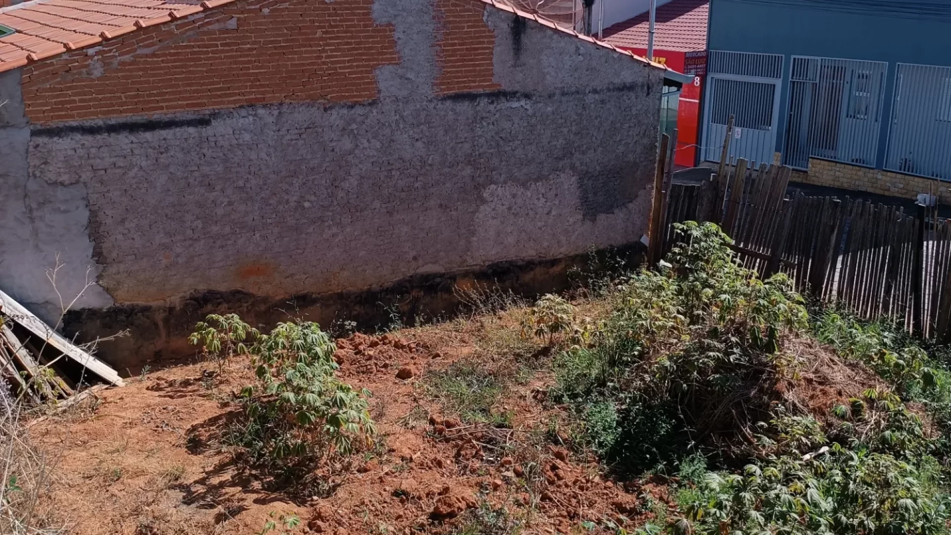 terreno-urbano-100m²-a-venda-em-cambui-mg (2)